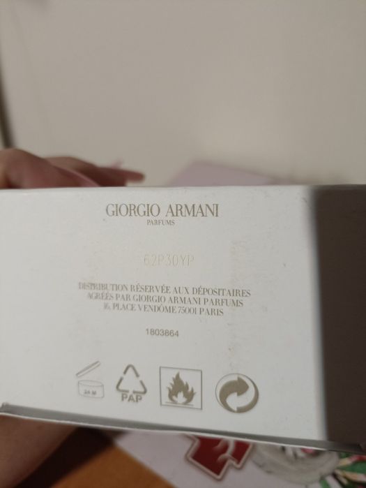 ACQUA di Gioia  Giorgio Armani

eau de parfum

GIORGIO ARMANI