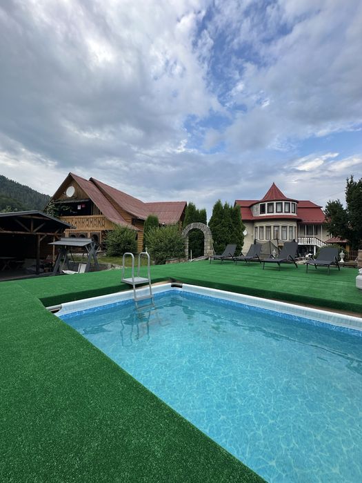 Котедж з басейном в Карпатах Микуличин