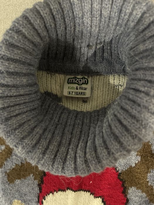 Светр новорічний