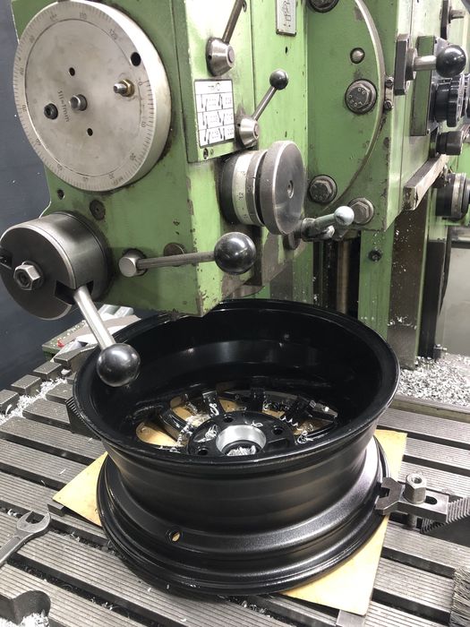 Расточка ЦО Перфорация Проточка тормозных дисков - Авто / мото послуги ...