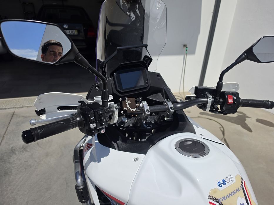 Honda transalp 750