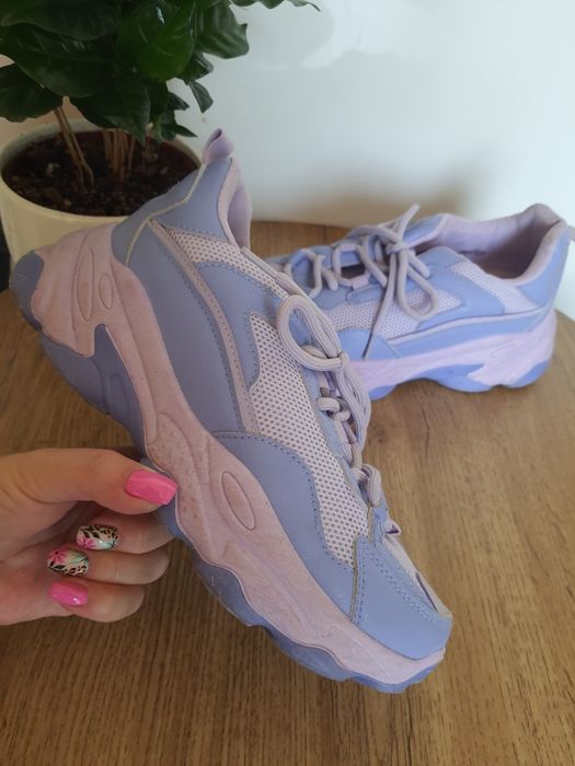 Buty sportowe snacersy na platformie lila Sinsay rozmiar 37