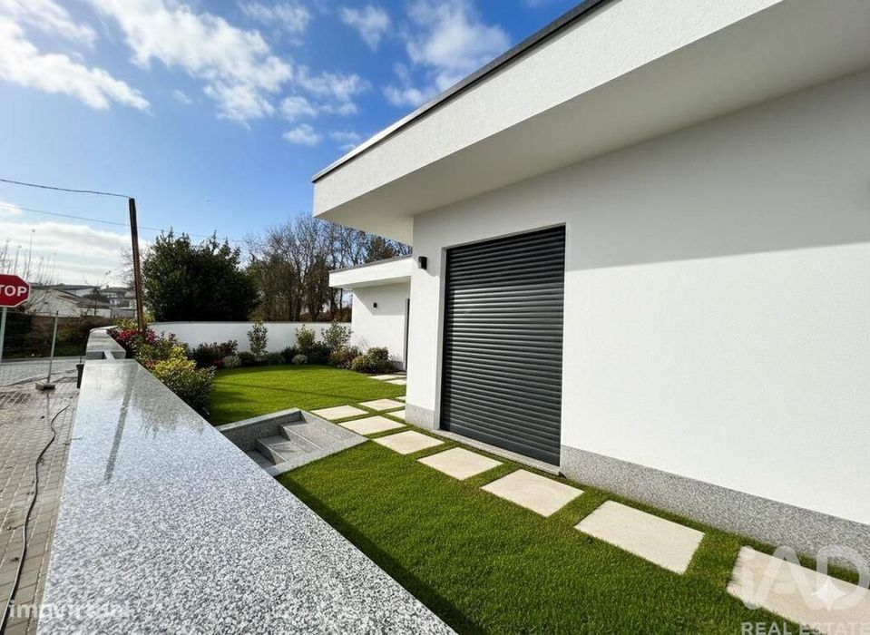 Casa / Villa T3 em Ferreiros, Prozelo E Besteiros de 208,00 m2