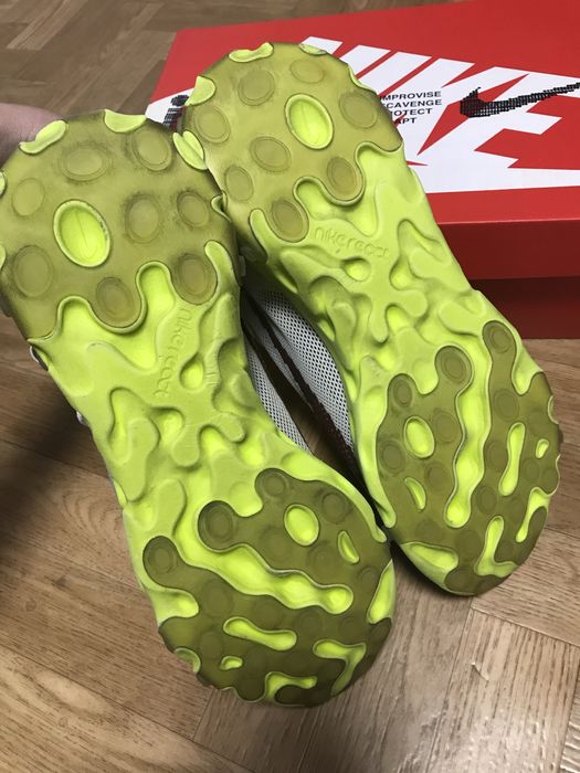 Продам оригінальні чоловічі кросівки NIKE