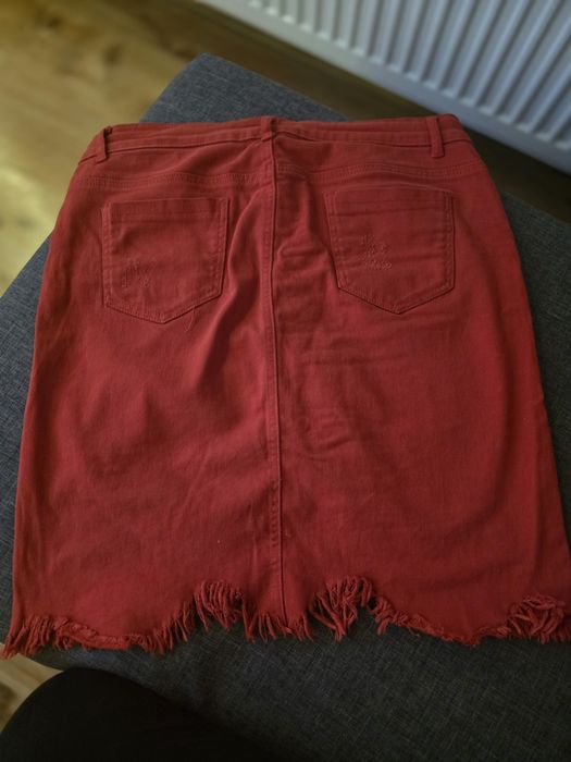 Spódniczka czerwona