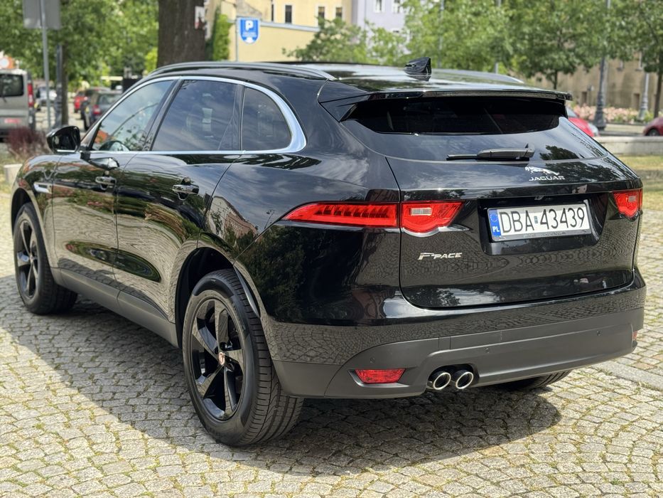 Jaguar F-Pace 2.0 180KM,AWD,Bezwypadkowy !!!