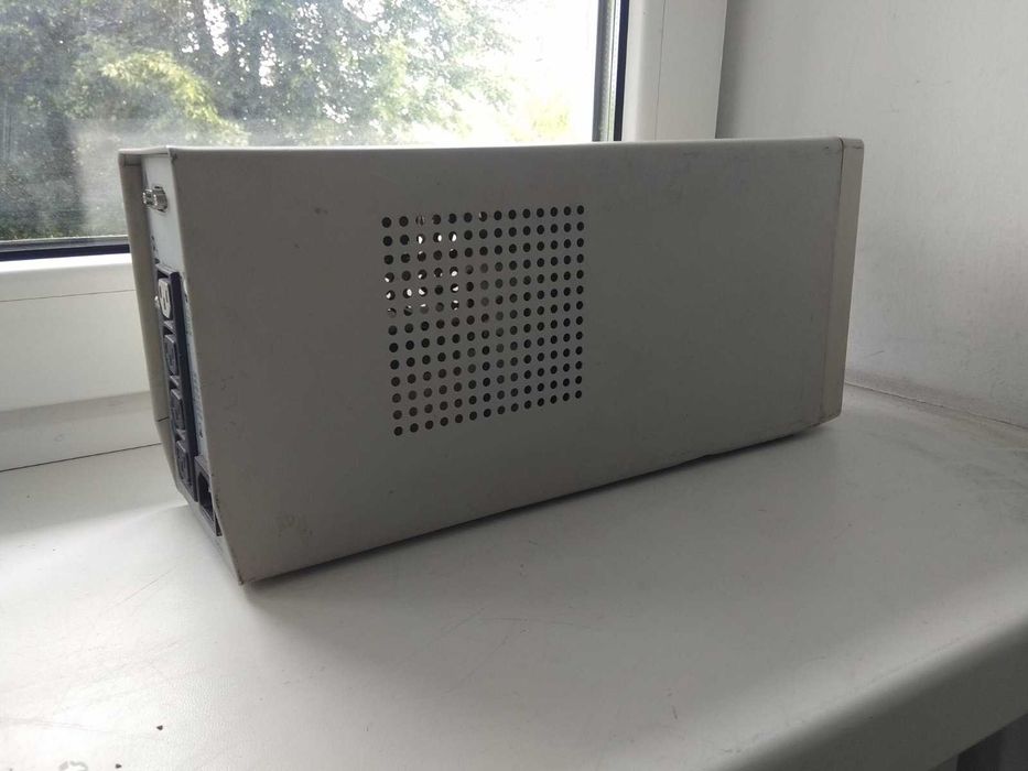 ББП APC Smart-UPS 420VA (Источник бесперебойного питания)