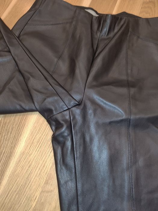 Продам шкіряні штани Dorothy Perkins 38р+ Половер M&S у розмірі М
