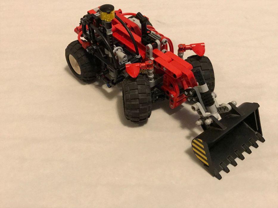 Lego Technic 8283 Telehandler