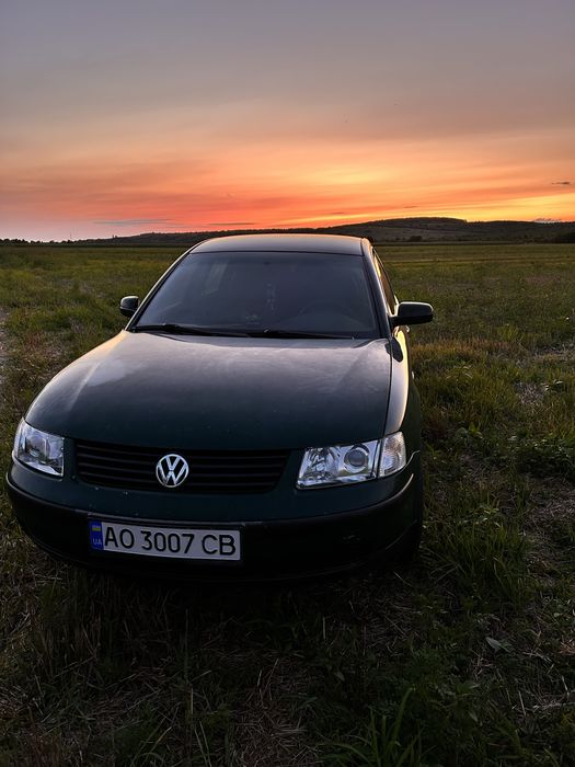 Продам пасат б5 1.6і