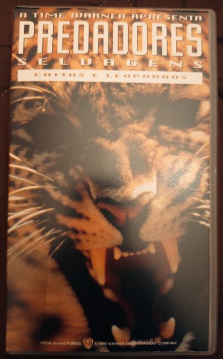 Cassetes VHS coleção "Predadores"