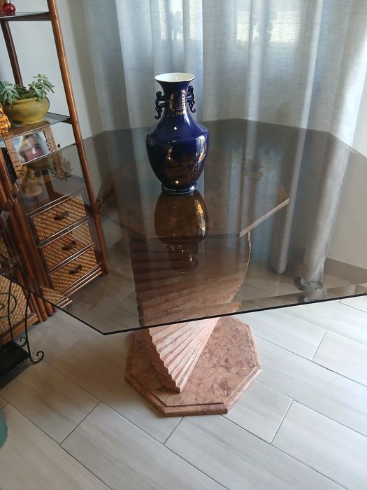 MESA.TIJOLO Mamore com vidro