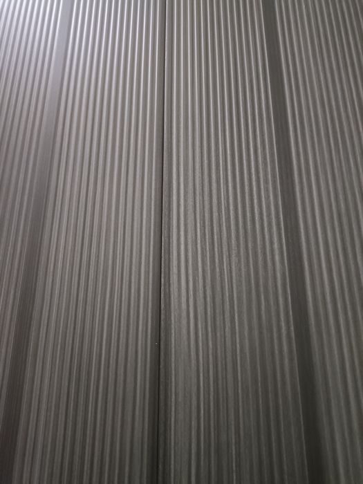 Cerâmica régua 20x89 deck cinza escuro