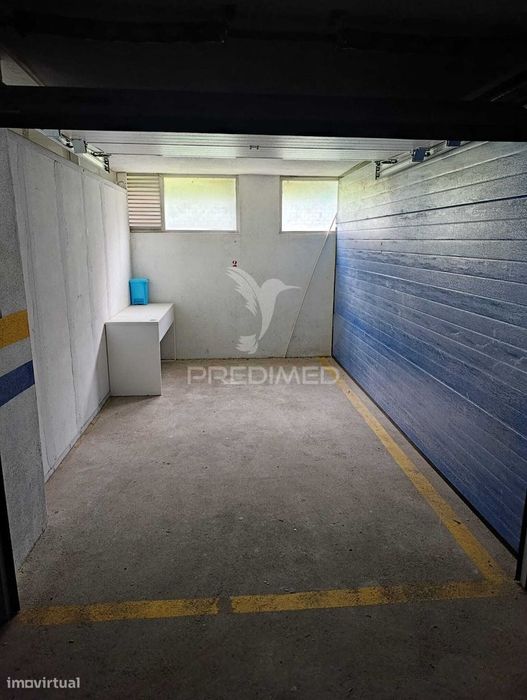 Arrenda se Box S .Francisco Xavier /Setúbal 250€