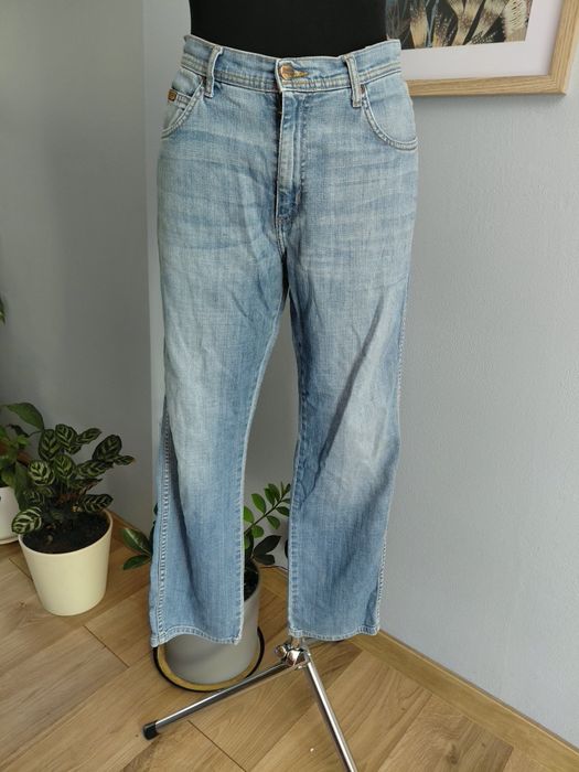 Jeansy damskie Wrangler