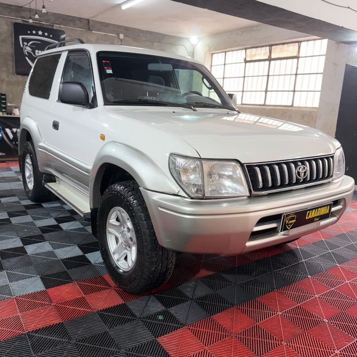 Toyota Land Cruiser KZJ 90