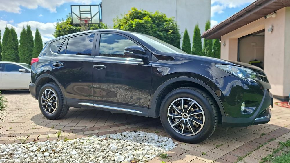 Toyota RAV-4