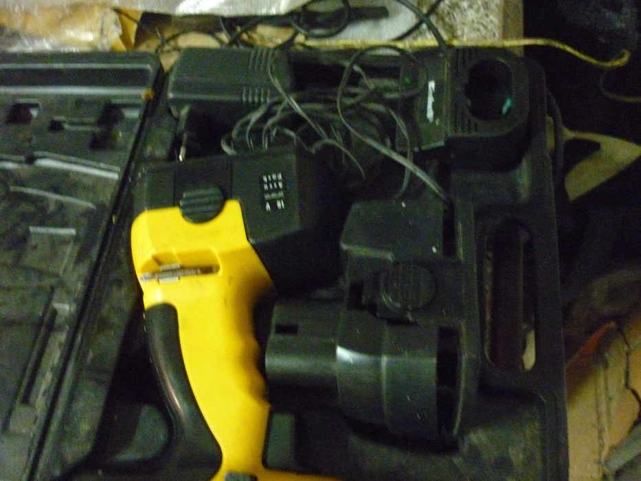 Furadoras, Berbequins s/ baterias