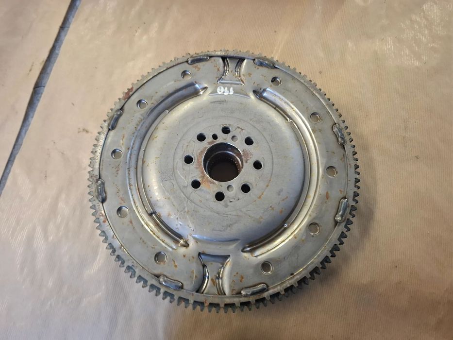 Land Rover Defender 3,0 KOŁO ZAMACHOWE WAŁU M6P3-6477-AB