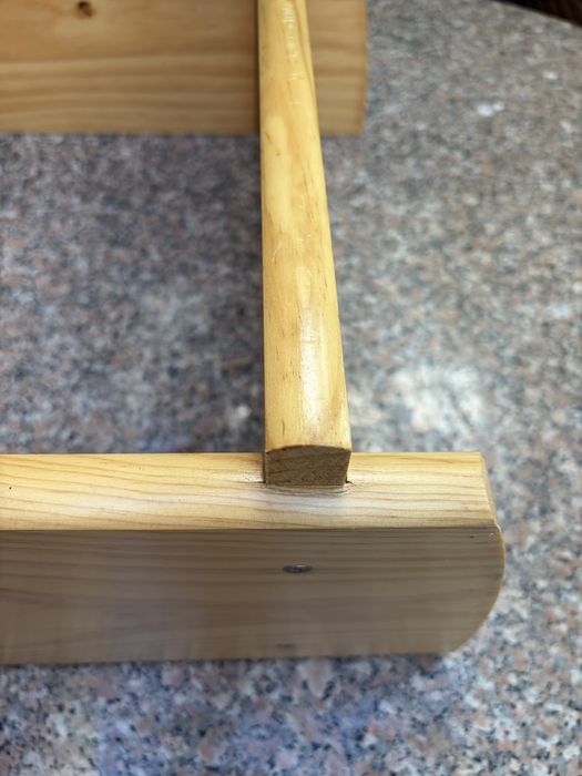 Estante pinho maciço