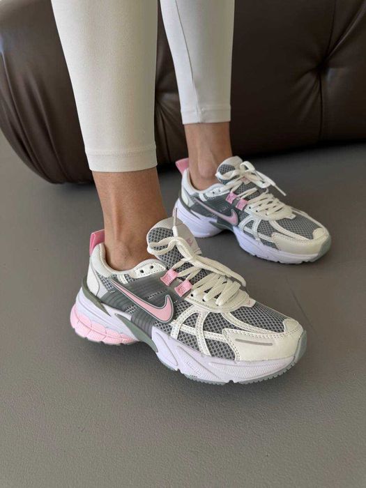 Кросівки Nike V2k Runtekk Pink Foam premium