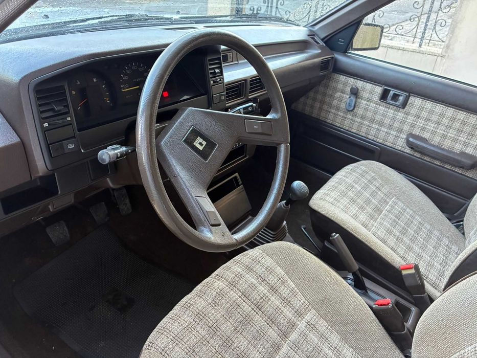 Toyota Corolla DX 1300