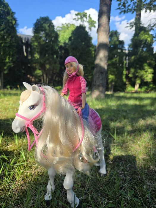 Barbie koń interaktywny z lalką + rower gratis
