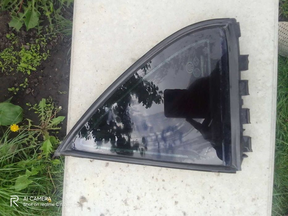 Продам склокутник задньої лівої двері на BYD-F3 з ущільнювачем