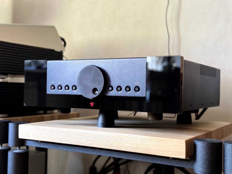 Інтегральний підсилювач Gryphon The Tabu Century