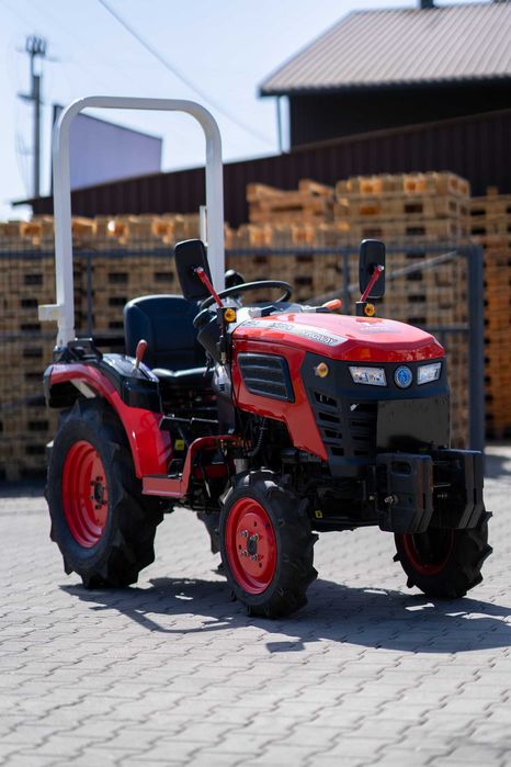 traktor AGRO 254 4x4