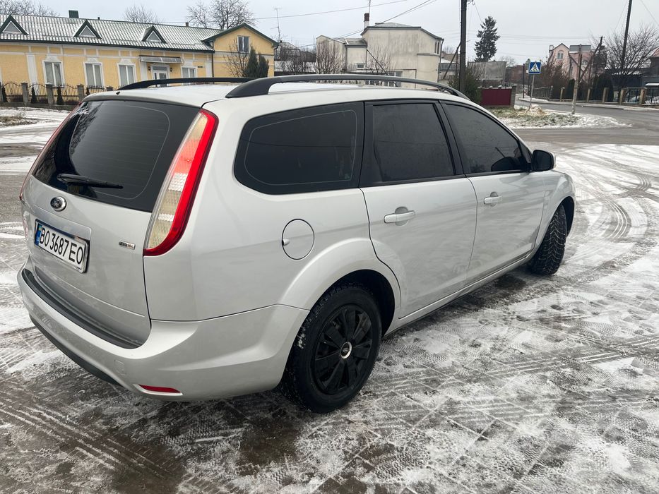 Ford focus 2 universal