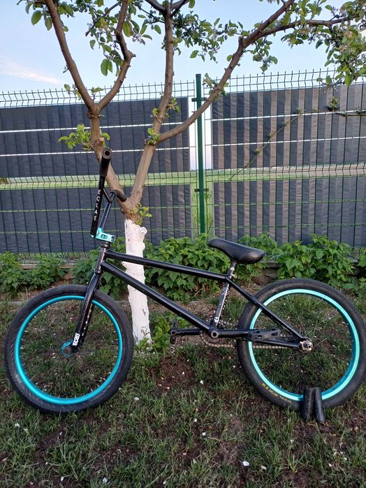 Rower bmx na topowych częściach