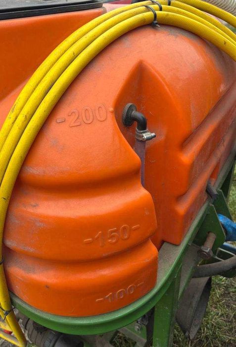 Обприскувач навісний Polmark 200 л 10м Польща