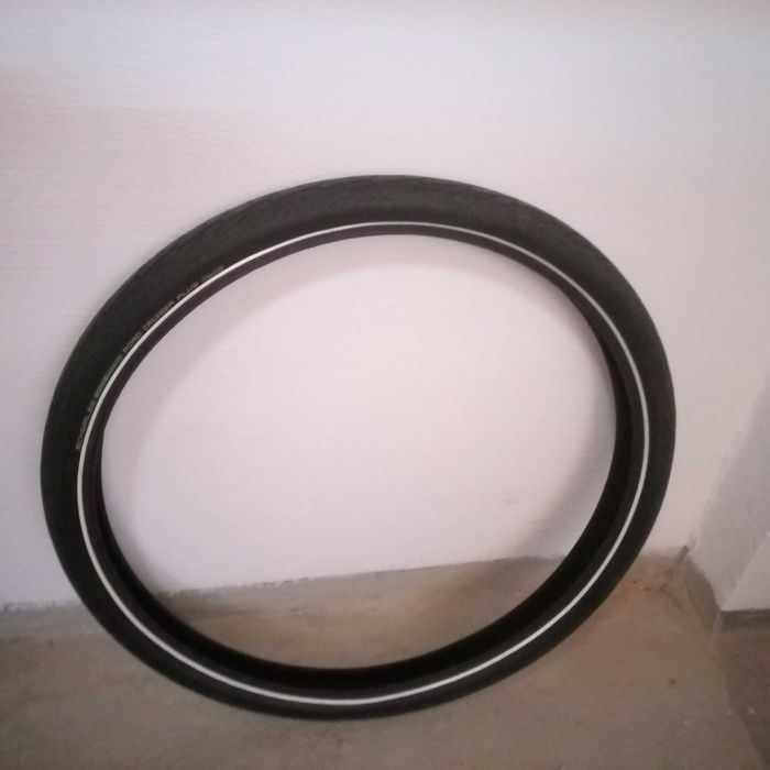 Opona rowerowa Schwalbe  antyprzebiciowa 28x2.15