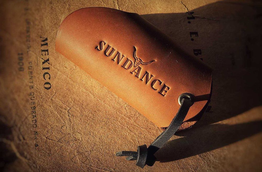 Rᴇ̨ᴄᴢɴɪᴇ ᴡʏᴋᴏɴᴀɴᴇ ᴀᴋᴄᴇsᴏʀɪᴀ sᴋᴏ́ʀᴢᴀɴᴇ 
- Sᴜɴᴅᴀɴᴄᴇ Lᴇᴀᴛʜᴇʀ Gᴏᴏᴅs -