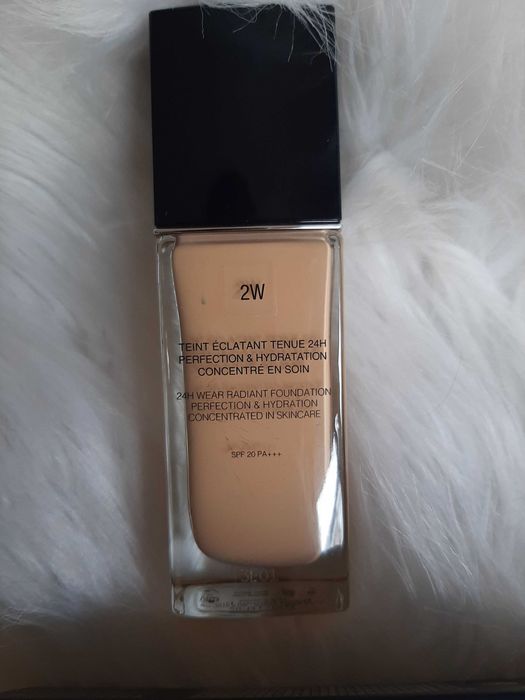 Base Dior Forever Skin Glow