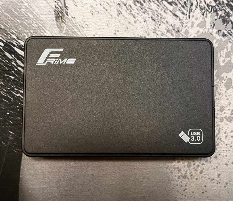 Зовнішній жорсткий диск на 160, 320гб, 750 ГБ та SSD 240 ГБ