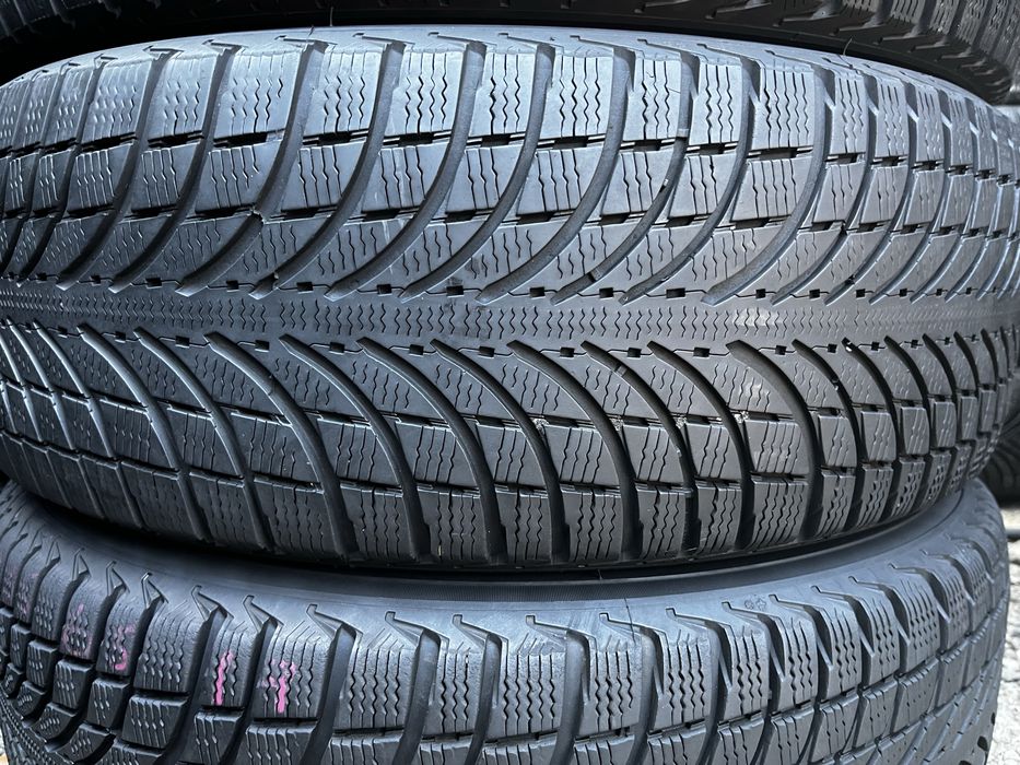 225 65 R17 2шт. (Зима) Michelin Latitude Alpin