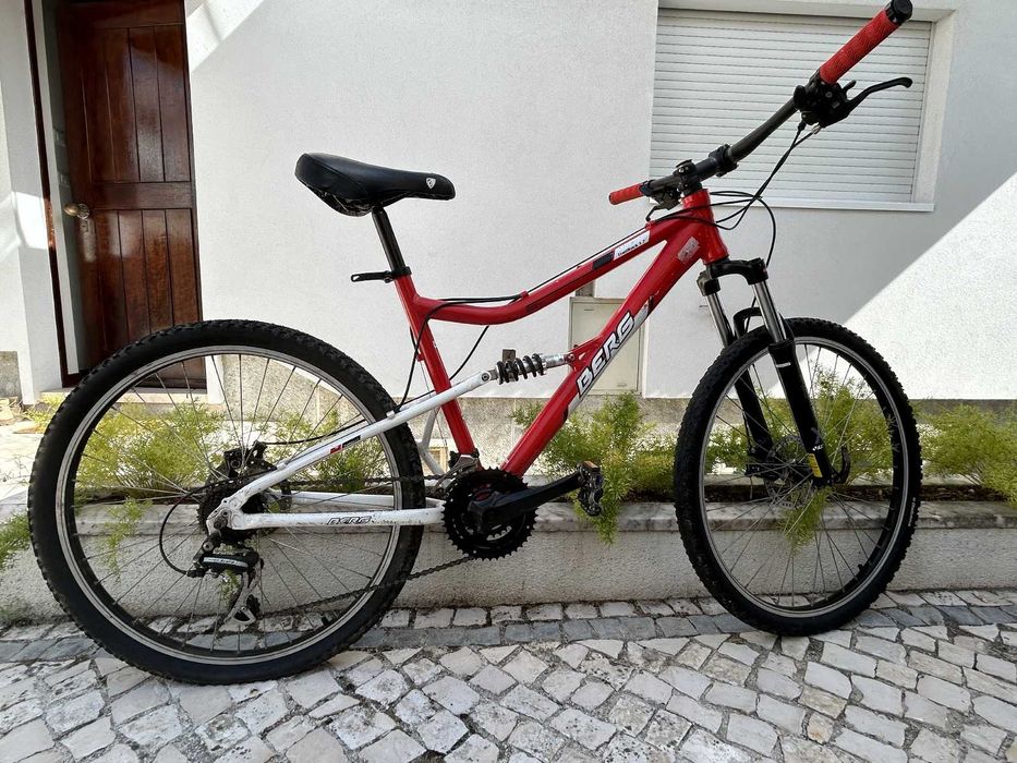Bicicleta BTT Full Suspension - BERG