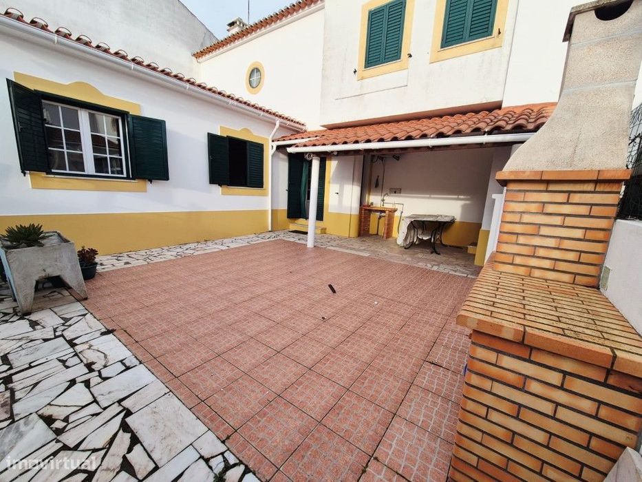 T2 com excelente logradouro