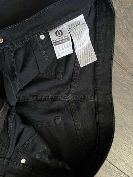 Джинси чоловічі Levis.
