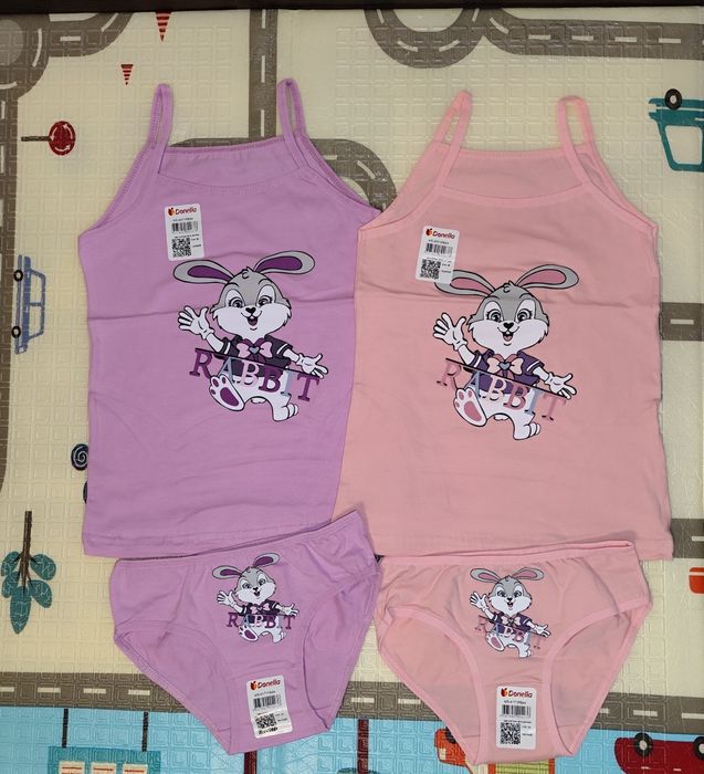 Комплекты белья Донелла Donella . Майки , трусики Комплекти білизни