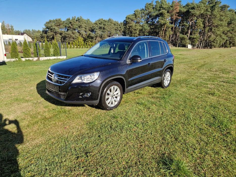 Volkswagen Tiguan Niski Przebieg, Wygodny I Niezawodny, Książka