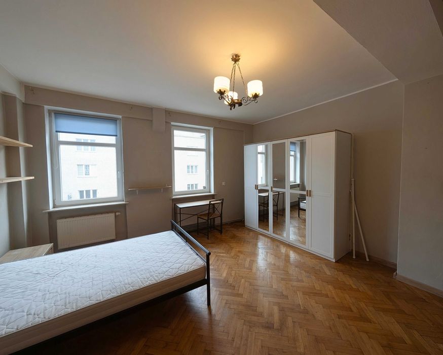 Pokój 27 m² w centrum Gdyni – Świętojańska