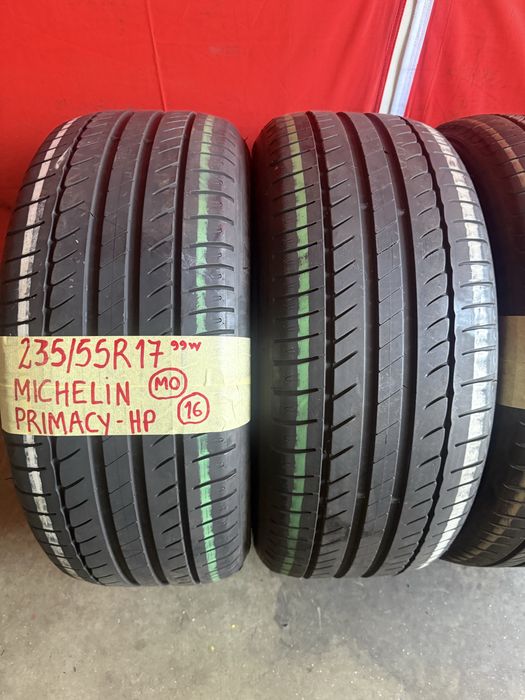 Pneus 235/55/17 Michelin + Pirelli Impecaveis