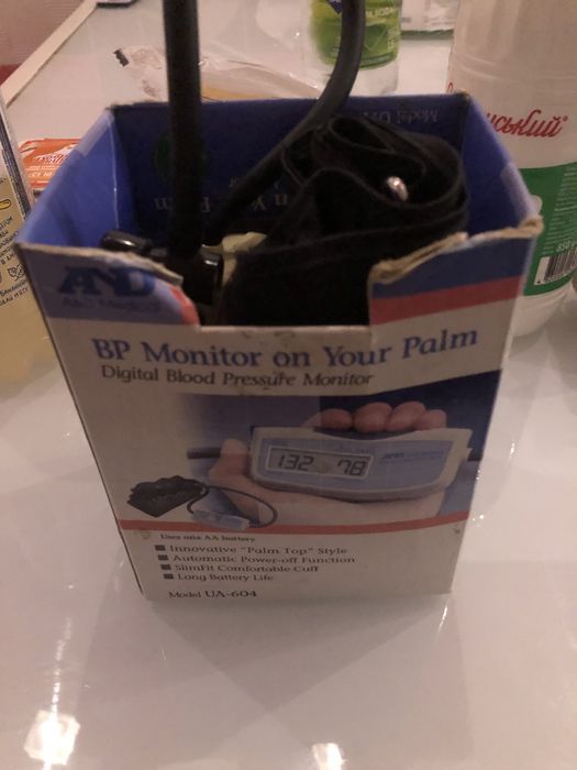 Продам тонометр.