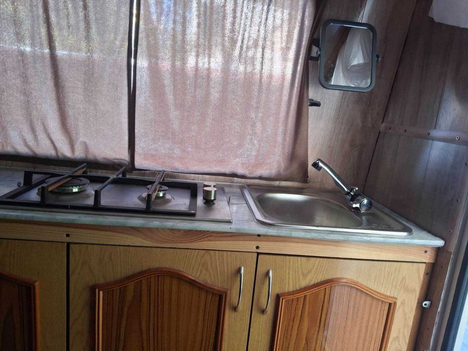 Прицеп трейлер дом на колесах Niewiadow