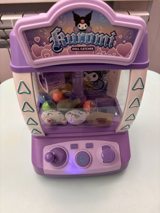 Мини автомат с игрушками Kuromi