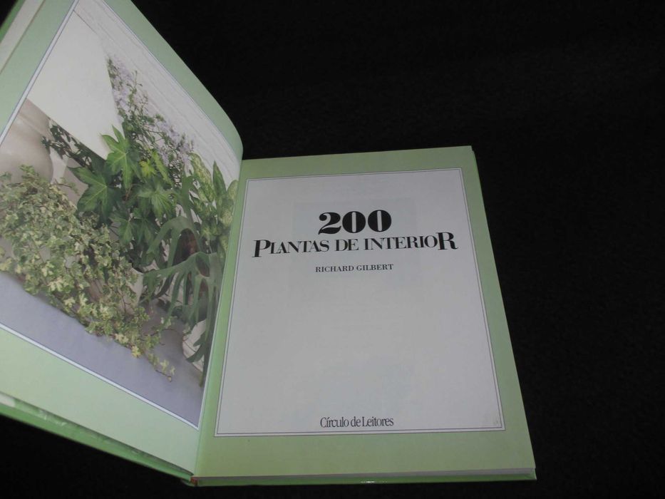Livro 200 Plantas de Interior Richard Gilbert 1991