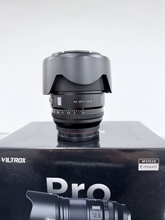 Viltrox PRO AF 27mm f/1.2 STM ASPH ED IF — Mont. Sony E